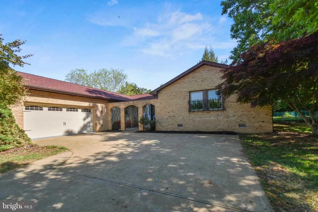 4014 BONNIE BRAE CT, FREDERICKSBURG, Virginia 22407, 3 Bedrooms Bedrooms, ,2 BathroomsBathrooms,Residential,4014 BONNIE BRAE CT,VASP2041222 MLS # VASP2041222