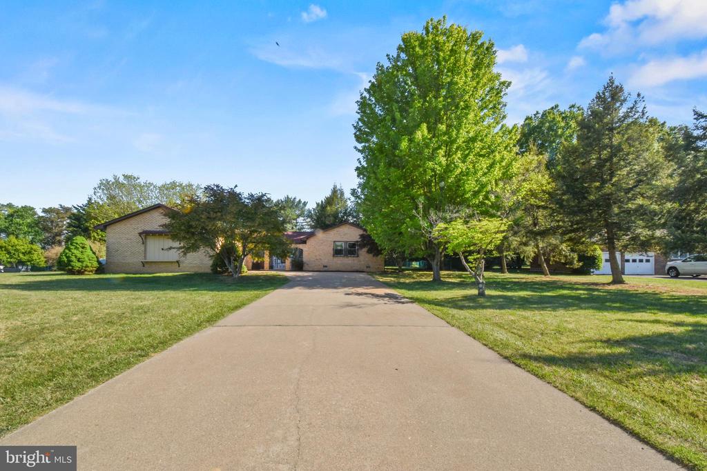 4014 BONNIE BRAE CT, FREDERICKSBURG, Virginia 22407, 3 Bedrooms Bedrooms, ,2 BathroomsBathrooms,Residential,4014 BONNIE BRAE CT,VASP2041222 MLS # VASP2041222