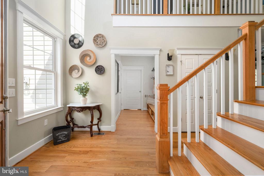 614 CORNWALLIS AVE, LOCUST GROVE, Virginia 22508, 6 Bedrooms Bedrooms, ,5 BathroomsBathrooms,Residential,614 CORNWALLIS AVE,VAOR2013926 MLS # VAOR2013926