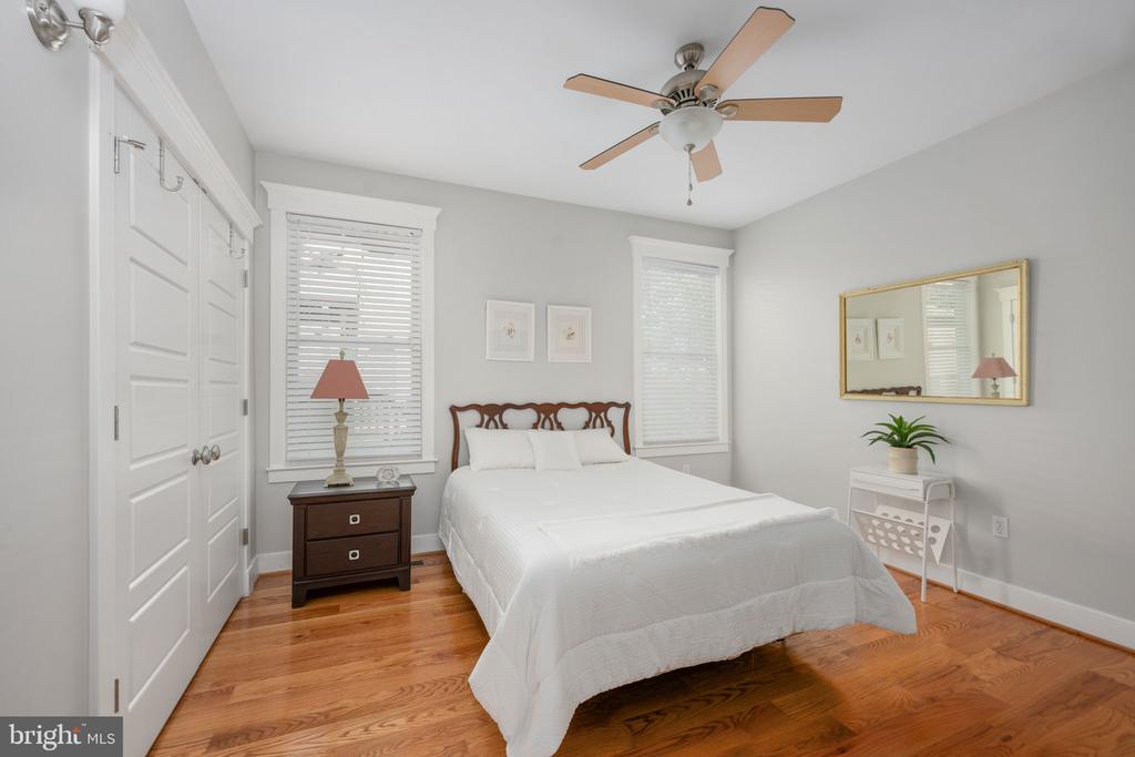 614 CORNWALLIS AVE, LOCUST GROVE, Virginia 22508, 6 Bedrooms Bedrooms, ,5 BathroomsBathrooms,Residential,614 CORNWALLIS AVE,VAOR2013926 MLS # VAOR2013926