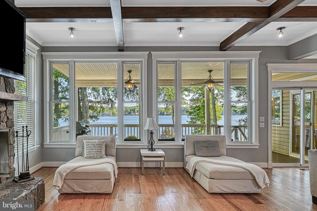 614 CORNWALLIS AVE, LOCUST GROVE, Virginia 22508, 6 Bedrooms Bedrooms, ,5 BathroomsBathrooms,Residential,614 CORNWALLIS AVE,VAOR2013926 MLS # VAOR2013926