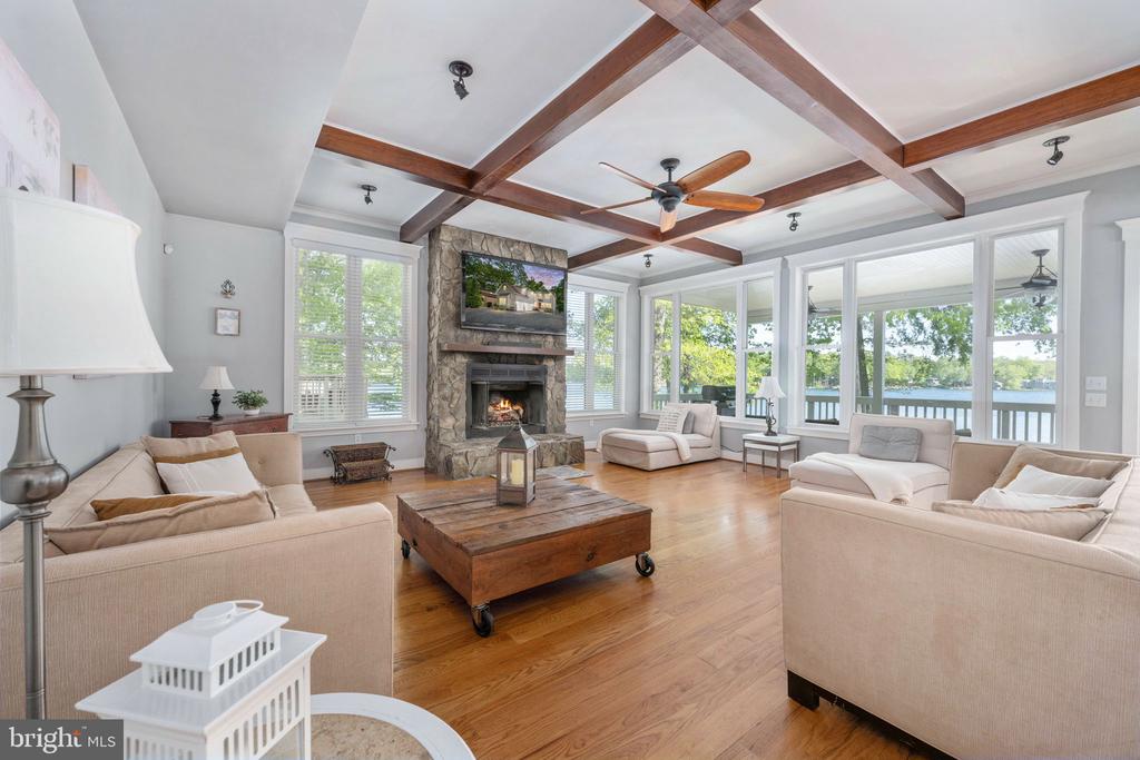 614 CORNWALLIS AVE, LOCUST GROVE, Virginia 22508, 6 Bedrooms Bedrooms, ,5 BathroomsBathrooms,Residential,614 CORNWALLIS AVE,VAOR2013926 MLS # VAOR2013926