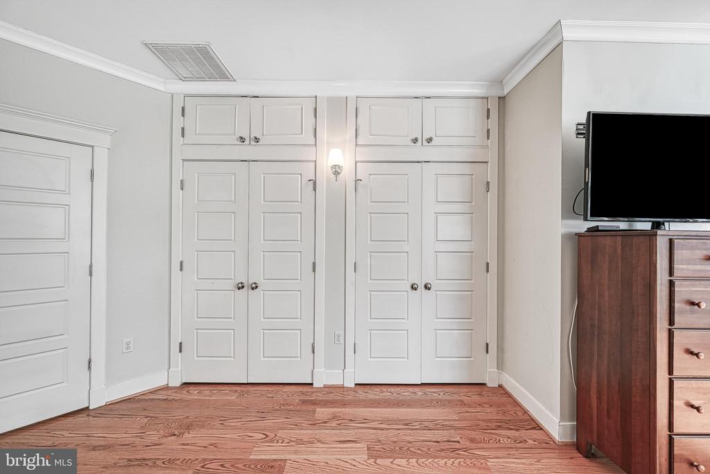 614 CORNWALLIS AVE, LOCUST GROVE, Virginia 22508, 6 Bedrooms Bedrooms, ,5 BathroomsBathrooms,Residential,614 CORNWALLIS AVE,VAOR2013926 MLS # VAOR2013926