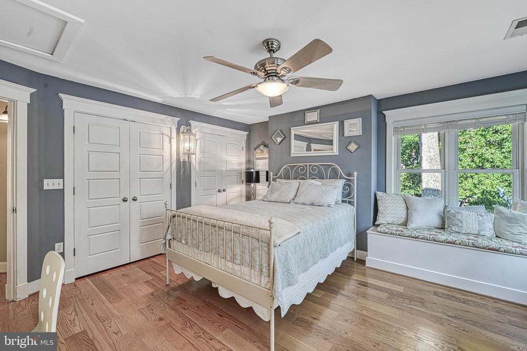 614 CORNWALLIS AVE, LOCUST GROVE, Virginia 22508, 6 Bedrooms Bedrooms, ,5 BathroomsBathrooms,Residential,614 CORNWALLIS AVE,VAOR2013926 MLS # VAOR2013926