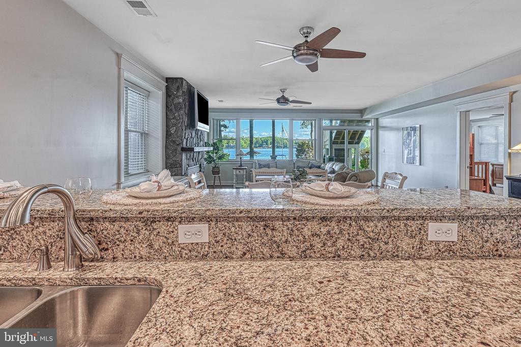 614 CORNWALLIS AVE, LOCUST GROVE, Virginia 22508, 6 Bedrooms Bedrooms, ,5 BathroomsBathrooms,Residential,614 CORNWALLIS AVE,VAOR2013926 MLS # VAOR2013926