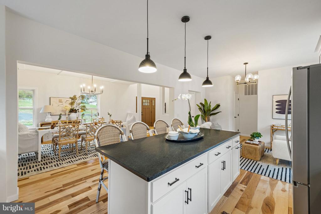 104 E HAVEN CT, CHARLOTTESVILLE, Virginia 22911, 4 Bedrooms Bedrooms, ,3 BathroomsBathrooms,Residential,104 E HAVEN CT,VAAB2001214 MLS # VAAB2001214