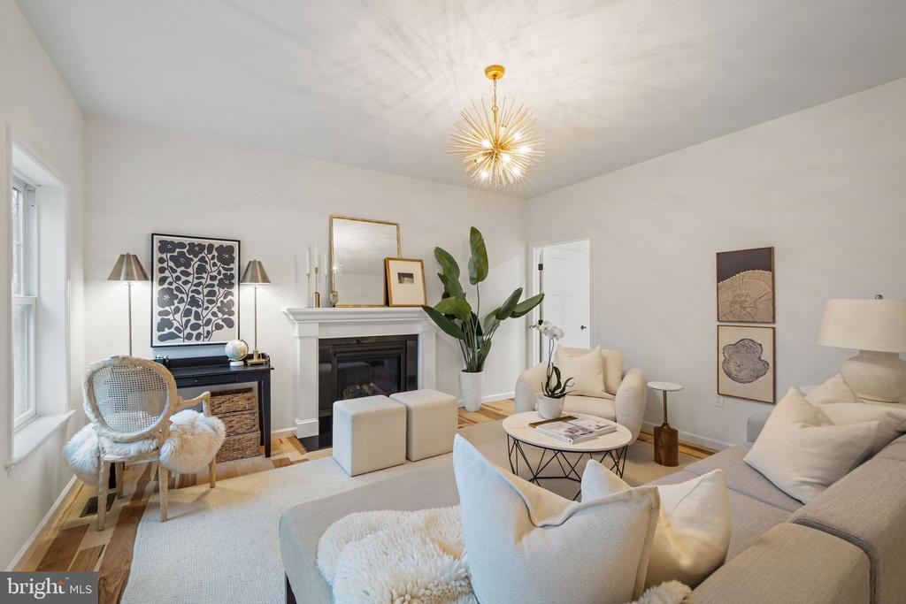 104 E HAVEN CT, CHARLOTTESVILLE, Virginia 22911, 4 Bedrooms Bedrooms, ,3 BathroomsBathrooms,Residential,104 E HAVEN CT,VAAB2001214 MLS # VAAB2001214