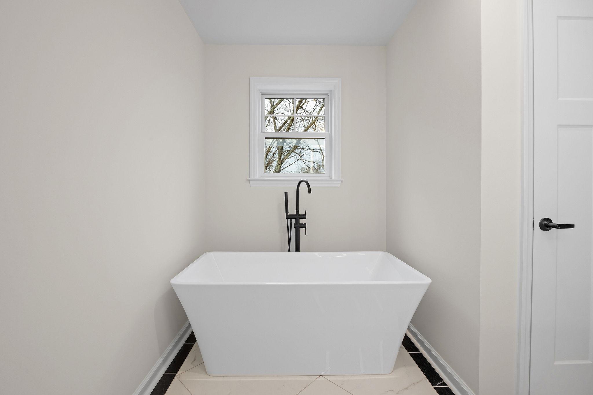 104 E HAVEN CT, CHARLOTTESVILLE, Virginia 22911, 4 Bedrooms Bedrooms, ,3 BathroomsBathrooms,Residential,104 E HAVEN CT,VAAB2001214 MLS # VAAB2001214