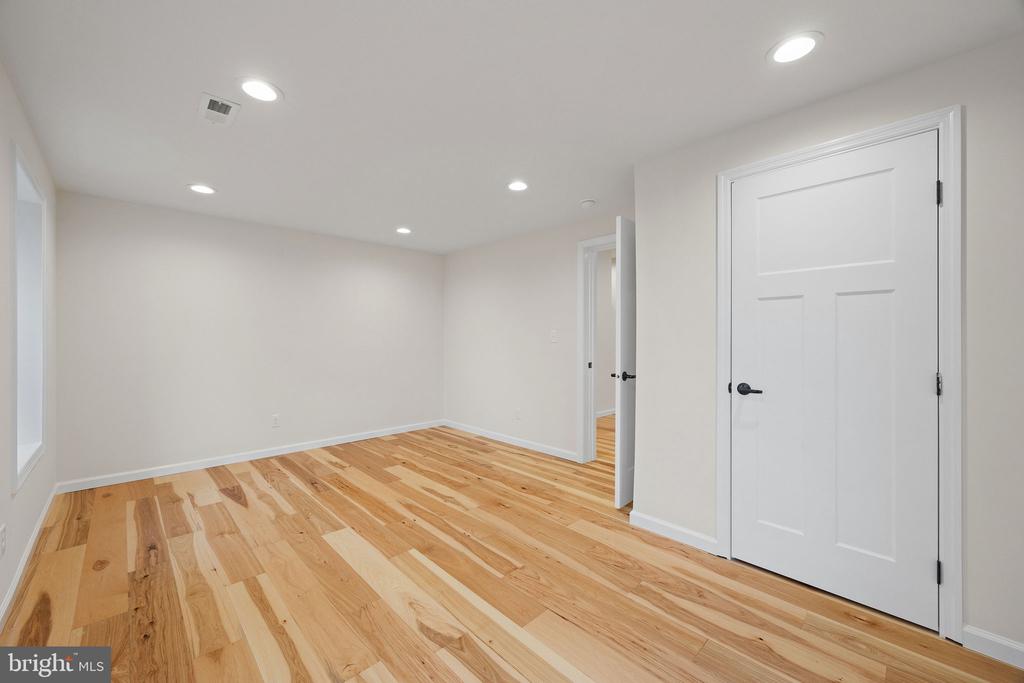 104 E HAVEN CT, CHARLOTTESVILLE, Virginia 22911, 4 Bedrooms Bedrooms, ,3 BathroomsBathrooms,Residential,104 E HAVEN CT,VAAB2001214 MLS # VAAB2001214