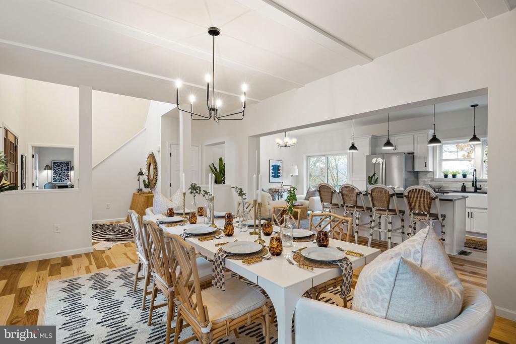 104 E HAVEN CT, CHARLOTTESVILLE, Virginia 22911, 4 Bedrooms Bedrooms, ,3 BathroomsBathrooms,Residential,104 E HAVEN CT,VAAB2001214 MLS # VAAB2001214