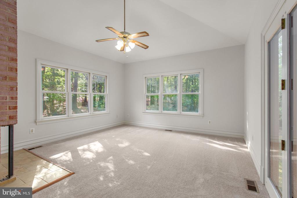 6800 WEEDON DR, FREDERICKSBURG, Virginia 22407, 4 Bedrooms Bedrooms, ,2 BathroomsBathrooms,Residential,6800 WEEDON DR,VASP2041186 MLS # VASP2041186