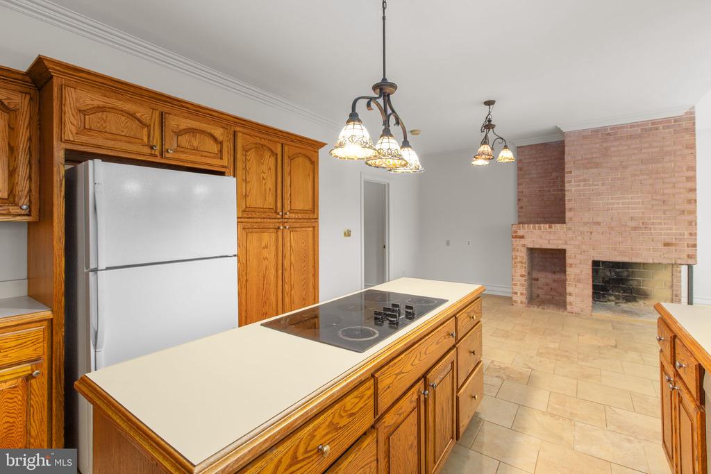 6800 WEEDON DR, FREDERICKSBURG, Virginia 22407, 4 Bedrooms Bedrooms, ,2 BathroomsBathrooms,Residential,6800 WEEDON DR,VASP2041186 MLS # VASP2041186