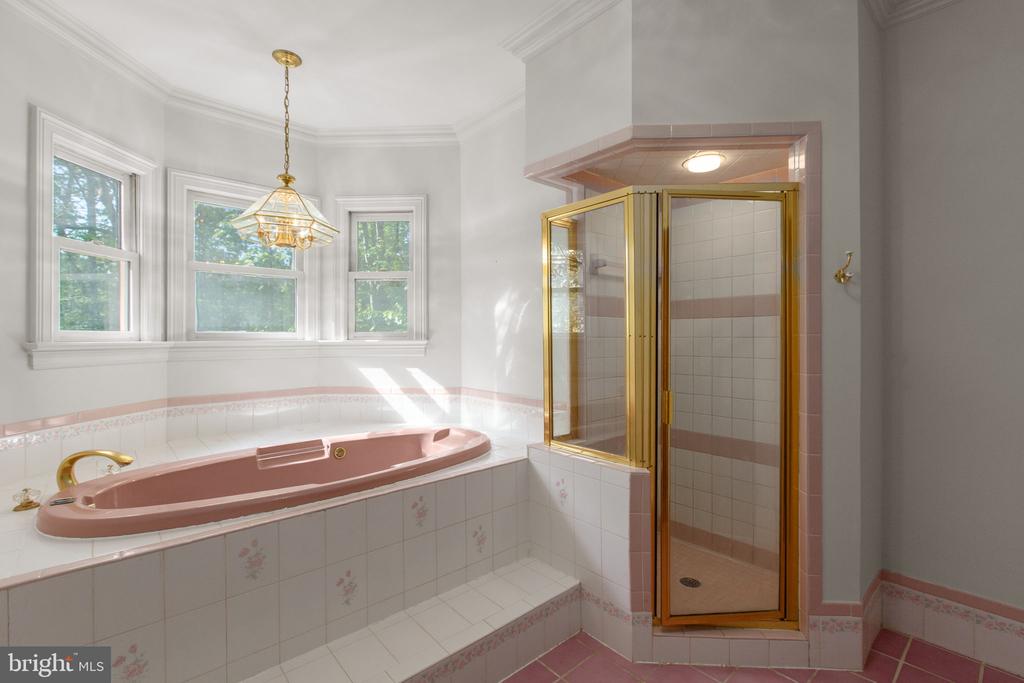 6800 WEEDON DR, FREDERICKSBURG, Virginia 22407, 4 Bedrooms Bedrooms, ,2 BathroomsBathrooms,Residential,6800 WEEDON DR,VASP2041186 MLS # VASP2041186