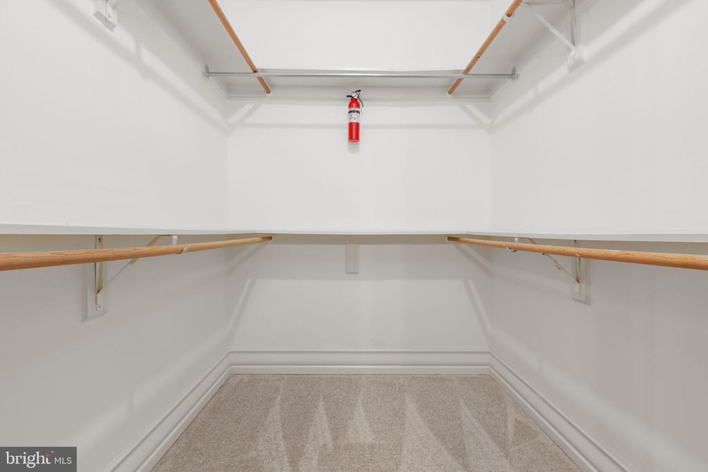 6800 WEEDON DR, FREDERICKSBURG, Virginia 22407, 4 Bedrooms Bedrooms, ,2 BathroomsBathrooms,Residential,6800 WEEDON DR,VASP2041186 MLS # VASP2041186