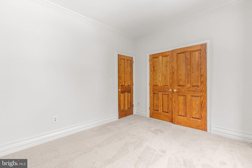 6800 WEEDON DR, FREDERICKSBURG, Virginia 22407, 4 Bedrooms Bedrooms, ,2 BathroomsBathrooms,Residential,6800 WEEDON DR,VASP2041186 MLS # VASP2041186