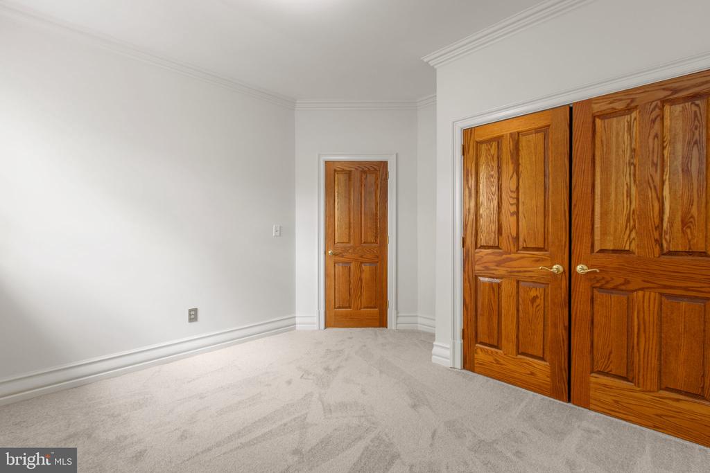 6800 WEEDON DR, FREDERICKSBURG, Virginia 22407, 4 Bedrooms Bedrooms, ,2 BathroomsBathrooms,Residential,6800 WEEDON DR,VASP2041186 MLS # VASP2041186