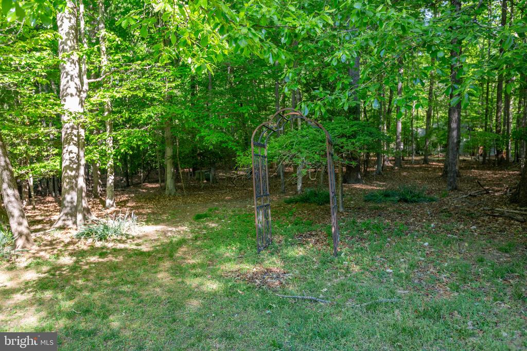 6800 WEEDON DR, FREDERICKSBURG, Virginia 22407, 4 Bedrooms Bedrooms, ,2 BathroomsBathrooms,Residential,6800 WEEDON DR,VASP2041186 MLS # VASP2041186