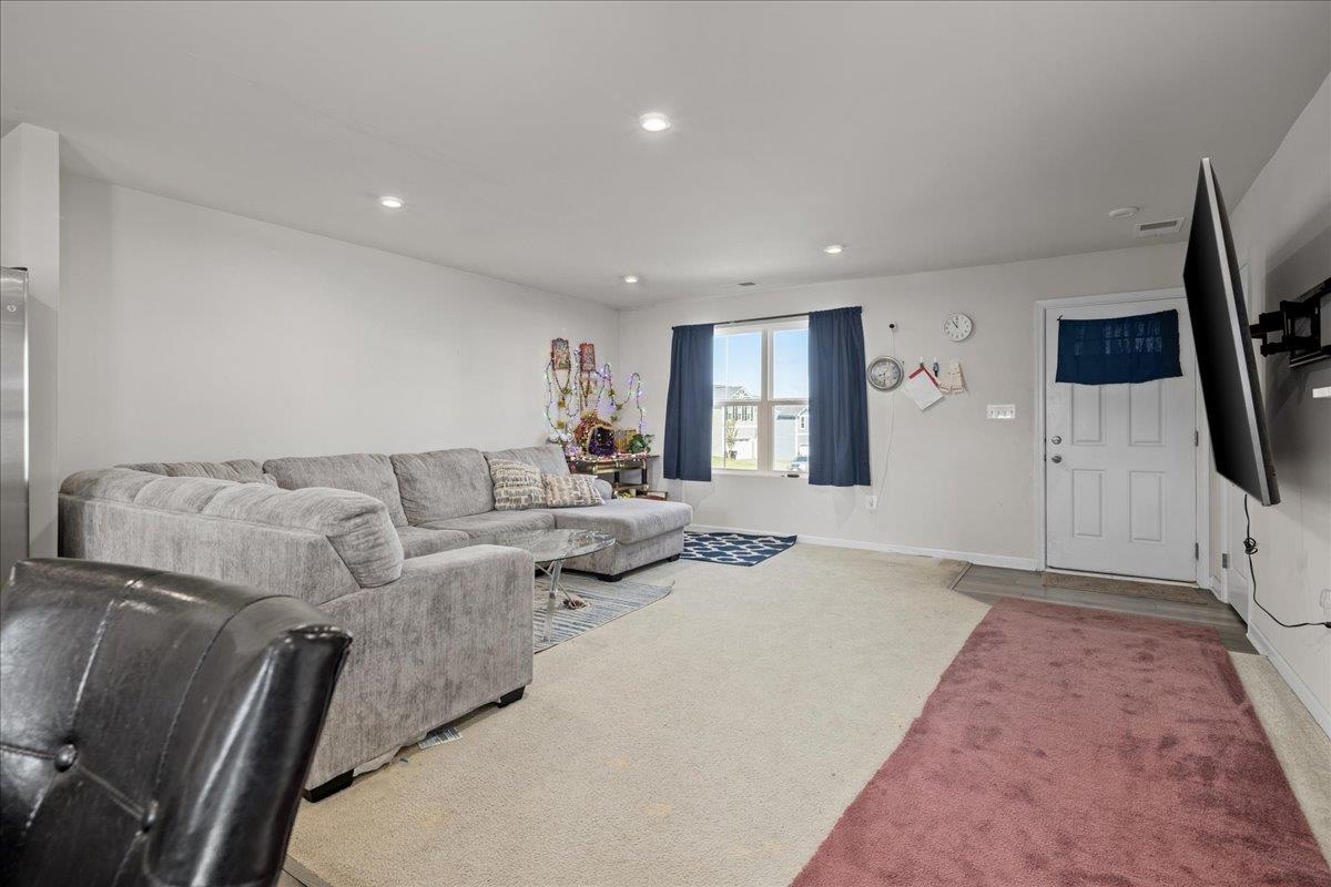 2125 SHOESHINE AVE, ROCKINGHAM, Virginia 22801, 5 Bedrooms Bedrooms, ,2 BathroomsBathrooms,Residential,2125 SHOESHINE AVE,676255 MLS # 676255