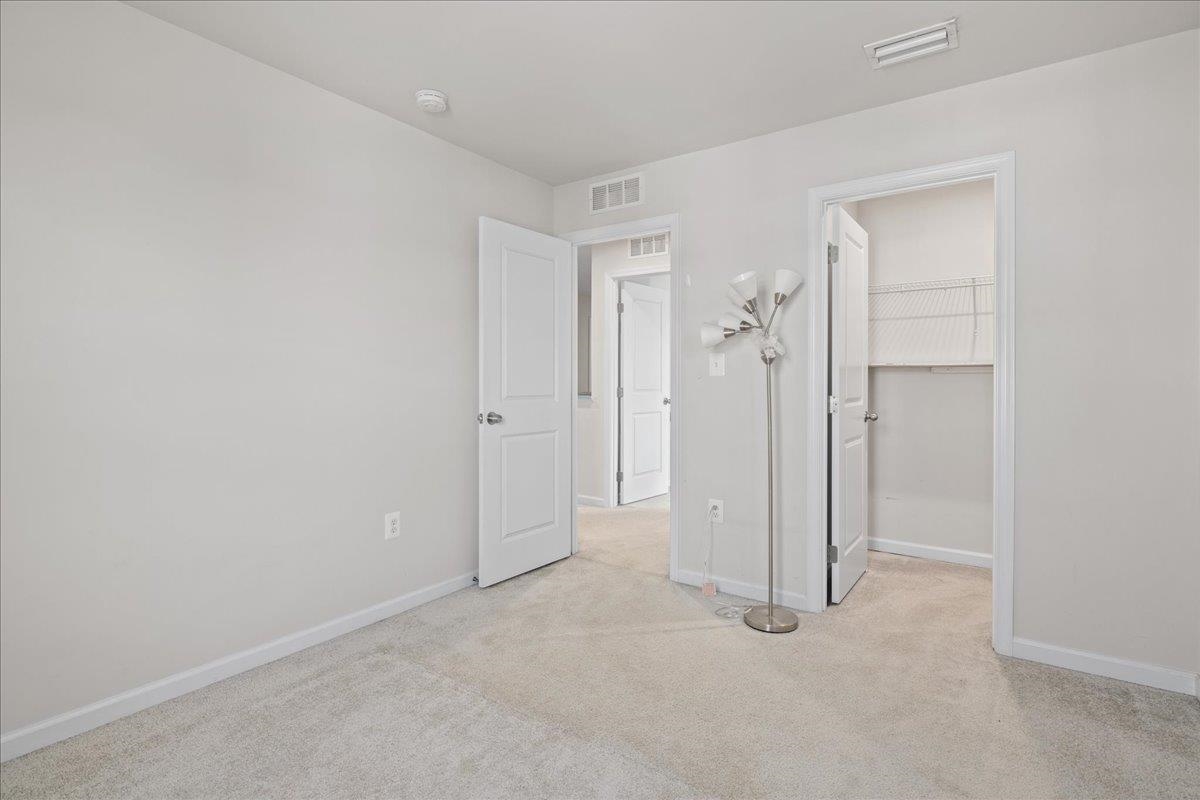 2125 SHOESHINE AVE, ROCKINGHAM, Virginia 22801, 5 Bedrooms Bedrooms, ,2 BathroomsBathrooms,Residential,2125 SHOESHINE AVE,676255 MLS # 676255