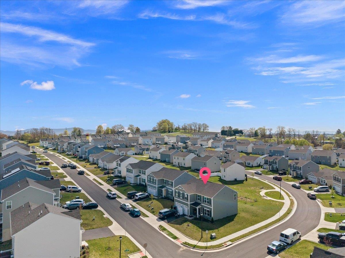 2125 SHOESHINE AVE, ROCKINGHAM, Virginia 22801, 5 Bedrooms Bedrooms, ,2 BathroomsBathrooms,Residential,2125 SHOESHINE AVE,676255 MLS # 676255