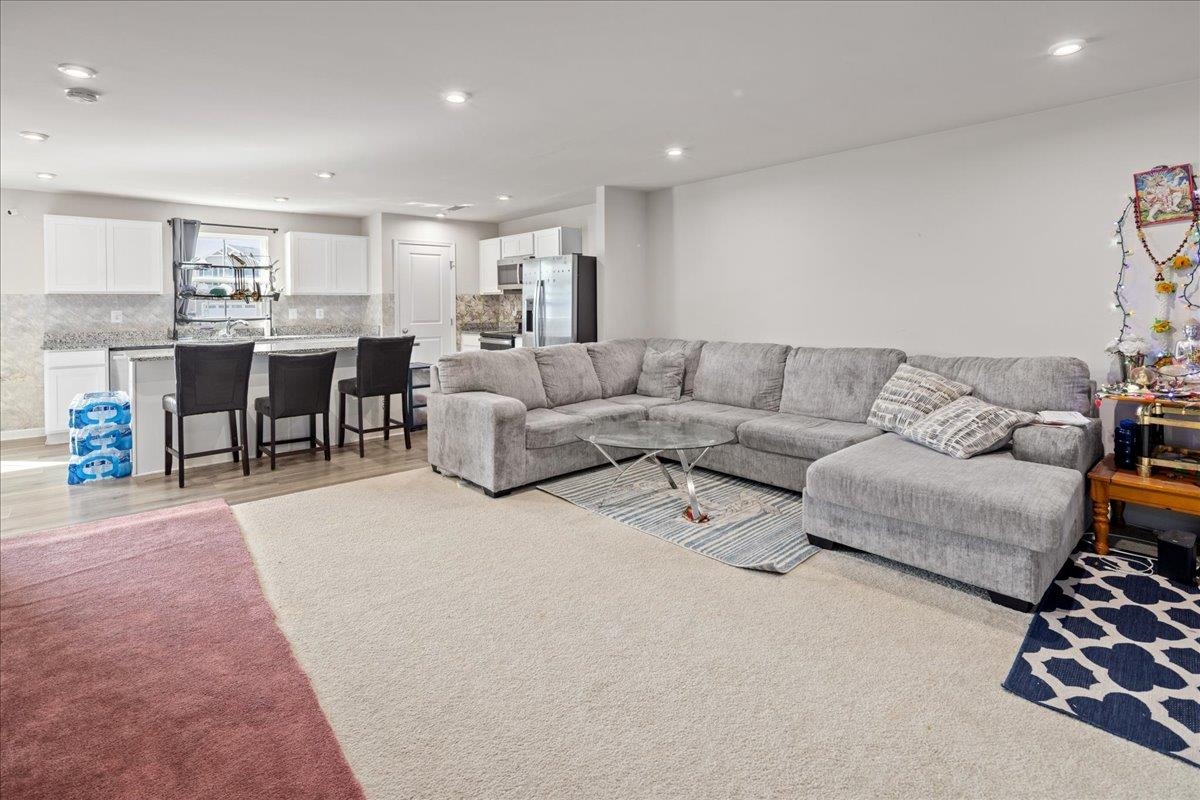 2125 SHOESHINE AVE, ROCKINGHAM, Virginia 22801, 5 Bedrooms Bedrooms, ,2 BathroomsBathrooms,Residential,2125 SHOESHINE AVE,676255 MLS # 676255