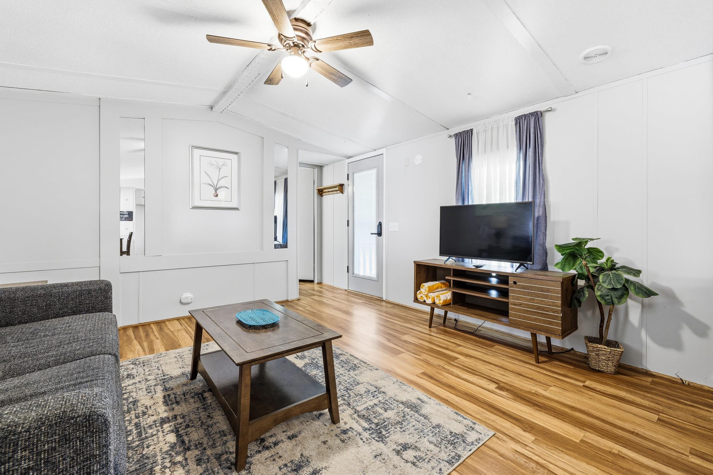 702 RICHVIEW RD, RILEYVILLE, Virginia 22650, 4 Bedrooms Bedrooms, ,2 BathroomsBathrooms,Residential,702 RICHVIEW RD,676258 MLS # 676258