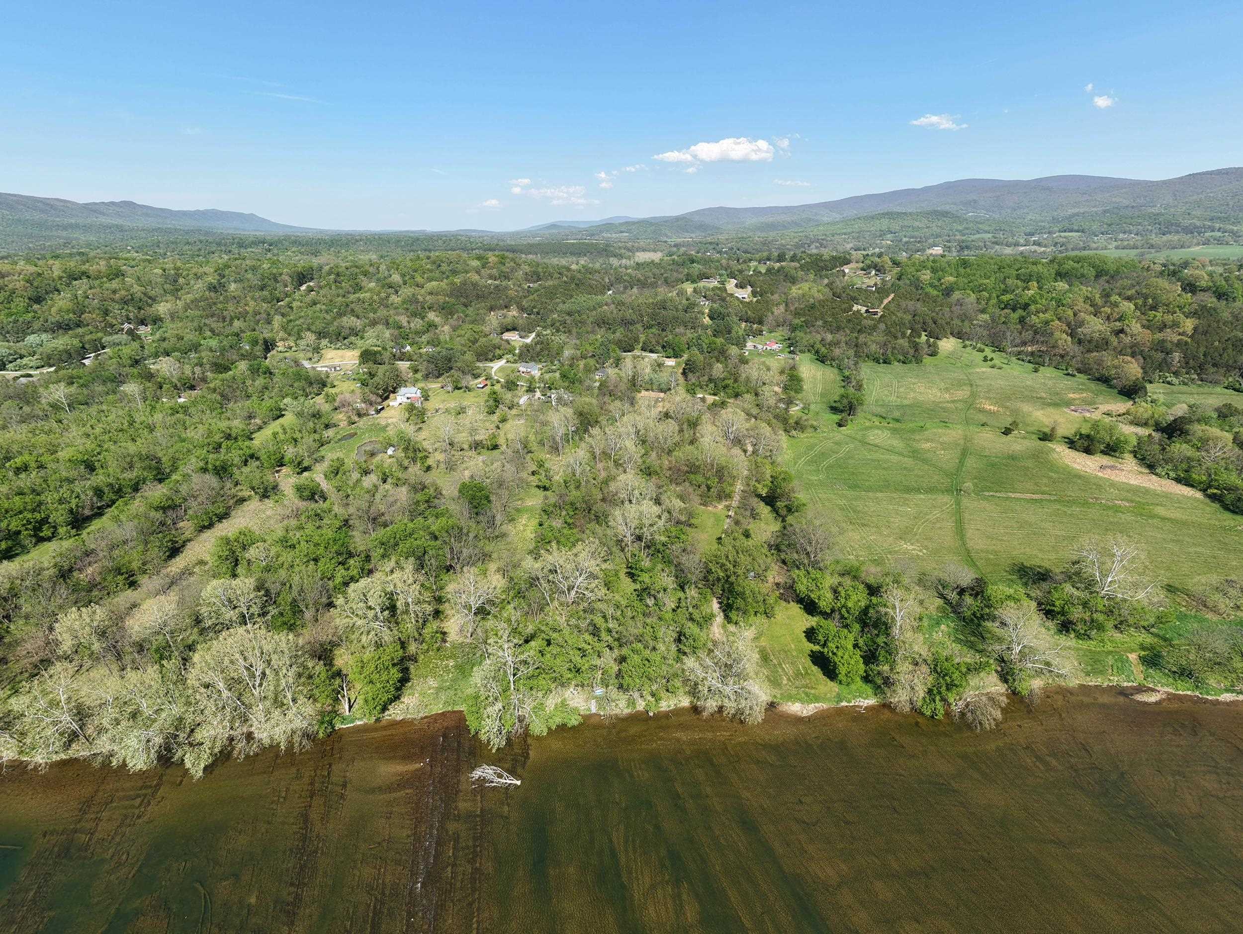 702 RICHVIEW RD, RILEYVILLE, Virginia 22650, 4 Bedrooms Bedrooms, ,2 BathroomsBathrooms,Residential,702 RICHVIEW RD,676258 MLS # 676258