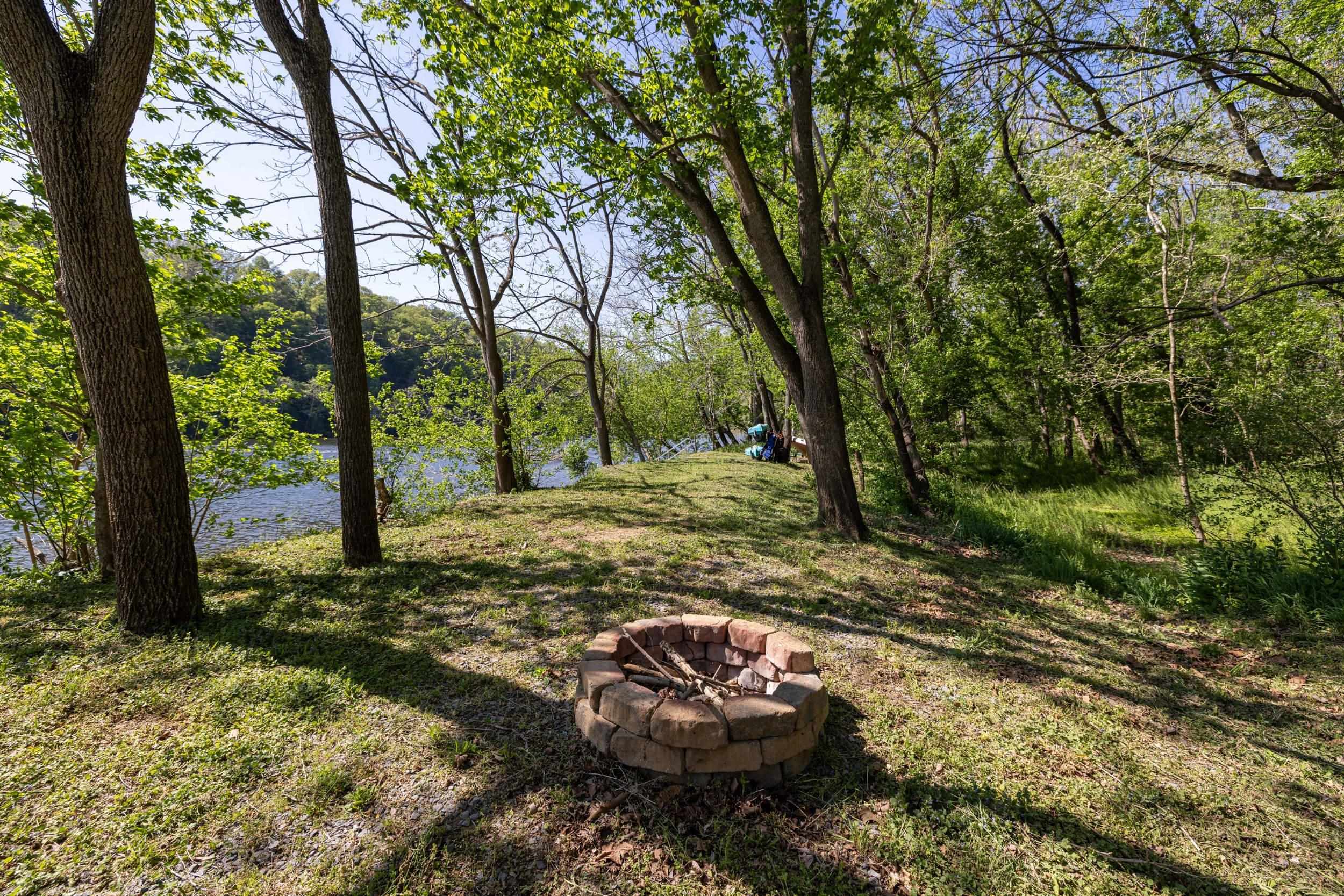 702 RICHVIEW RD, RILEYVILLE, Virginia 22650, 4 Bedrooms Bedrooms, ,2 BathroomsBathrooms,Residential,702 RICHVIEW RD,676258 MLS # 676258