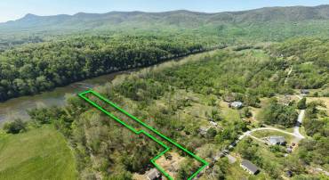 702 RICHVIEW RD, RILEYVILLE, Virginia 22650, 4 Bedrooms Bedrooms, ,2 BathroomsBathrooms,Residential,702 RICHVIEW RD,676258 MLS # 676258