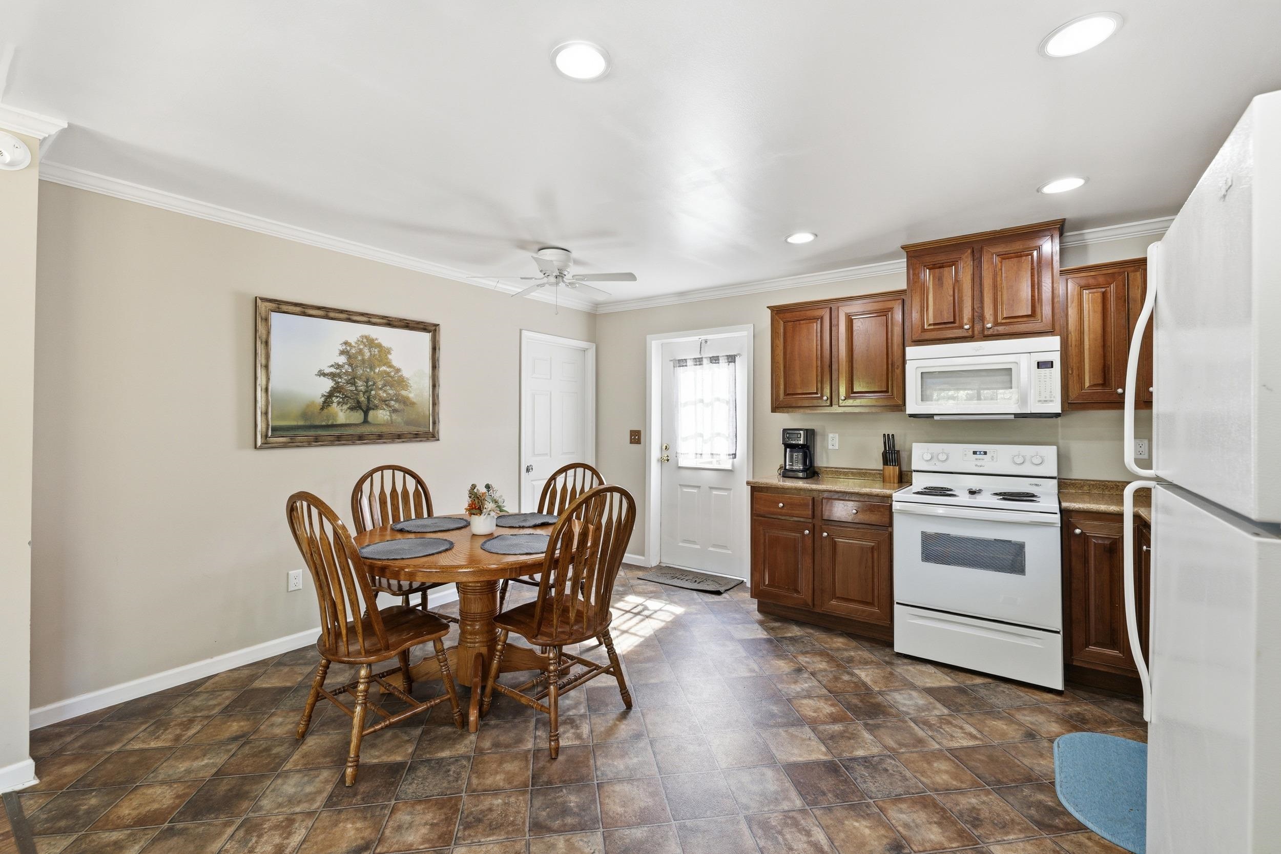 706 RICHVIEW RD, RILEYVILLE, Virginia 22650, 2 Bedrooms Bedrooms, ,1 BathroomBathrooms,Residential,706 RICHVIEW RD,676260 MLS # 676260