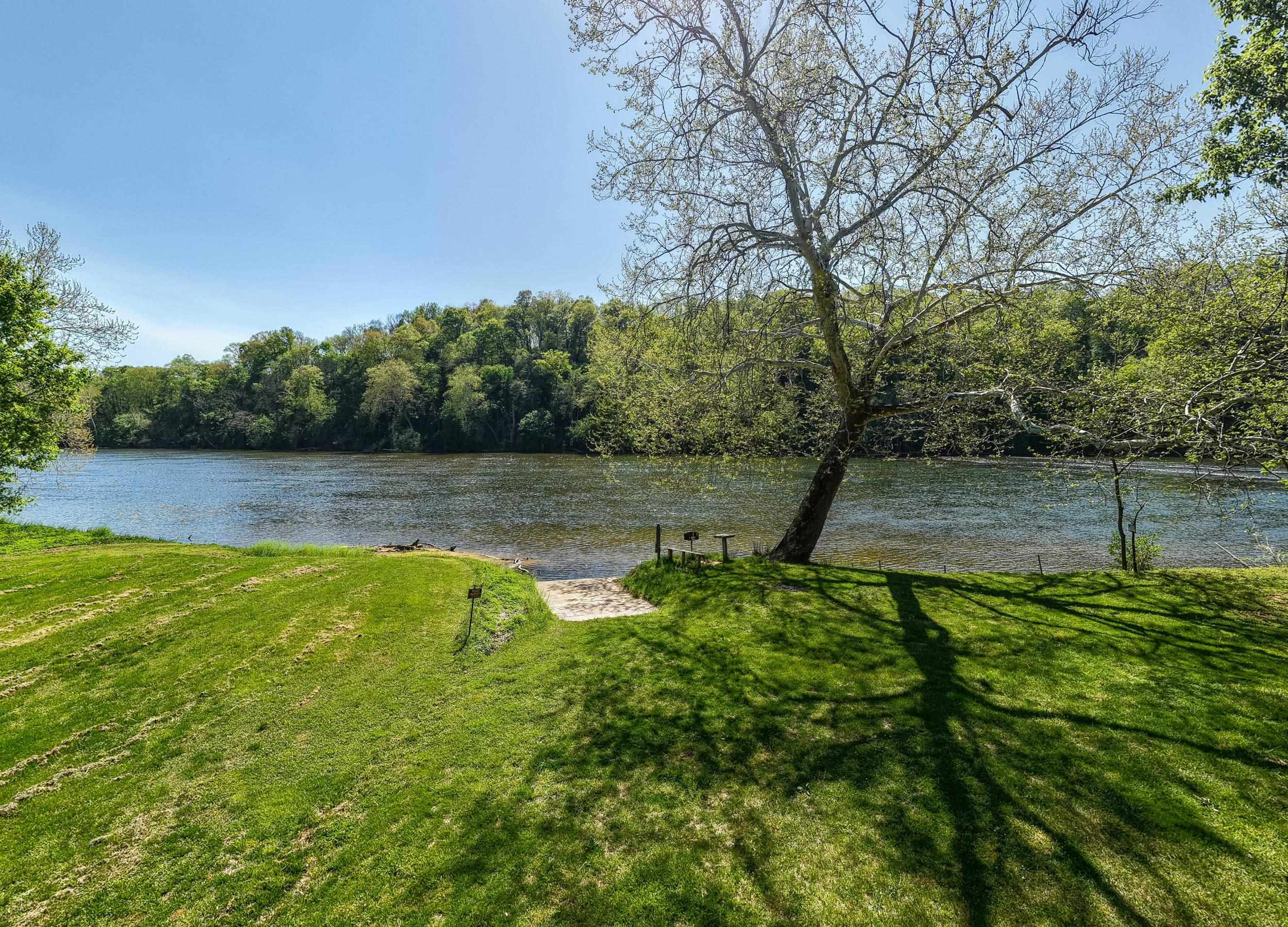 706 RICHVIEW RD, RILEYVILLE, Virginia 22650, 2 Bedrooms Bedrooms, ,1 BathroomBathrooms,Residential,706 RICHVIEW RD,676260 MLS # 676260