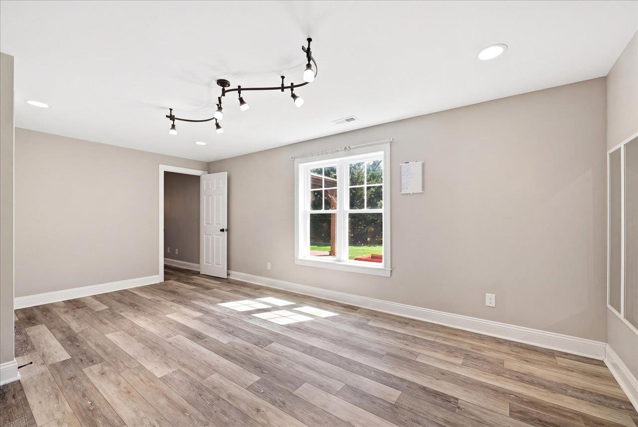 8340 OVERBROOK DR, MCGAHEYSVILLE, Virginia 22840, 5 Bedrooms Bedrooms, ,4 BathroomsBathrooms,Residential,8340 OVERBROOK DR,676261 MLS # 676261