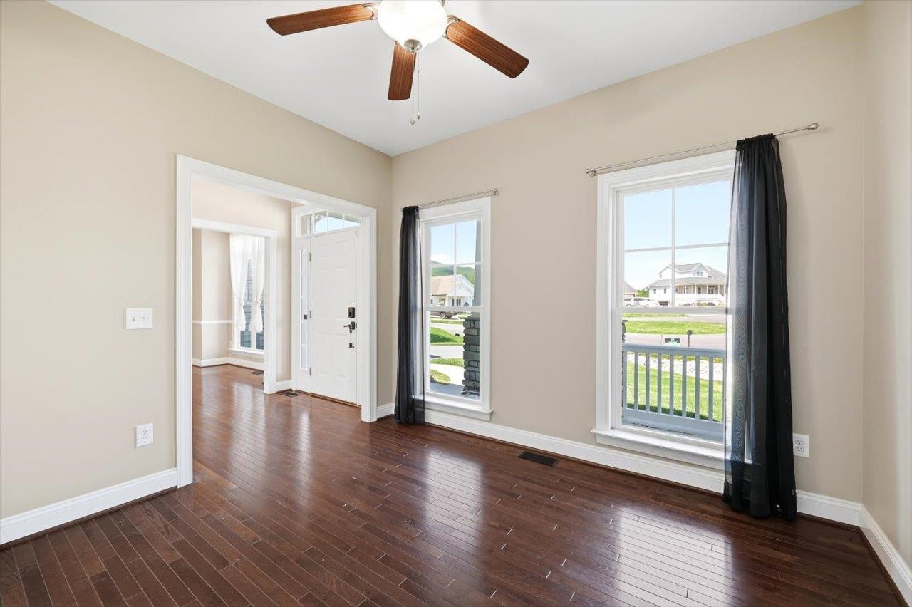 8340 OVERBROOK DR, MCGAHEYSVILLE, Virginia 22840, 5 Bedrooms Bedrooms, ,4 BathroomsBathrooms,Residential,8340 OVERBROOK DR,676261 MLS # 676261 8340 OVERBROOK DR, MCGAHEYSVILLE, Virginia 22840, 5 Bedrooms Bedrooms, ,4 BathroomsBathrooms,Residential,8340 OVERBROOK DR,676261 MLS # 676261