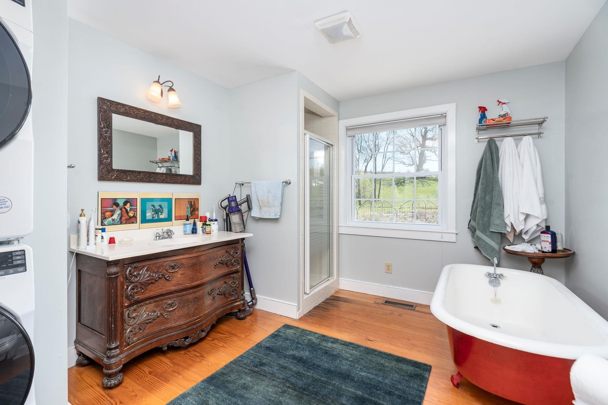 1772 NEWPORT RD, RAPHINE, Virginia 24472, 2 Bedrooms Bedrooms, ,2 BathroomsBathrooms,Residential,1772 NEWPORT RD,676262 MLS # 676262