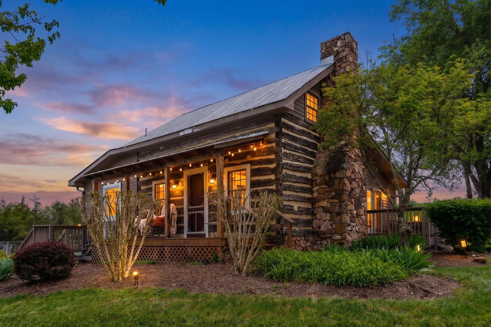 1772 NEWPORT RD, RAPHINE, Virginia 24472, 2 Bedrooms Bedrooms, ,2 BathroomsBathrooms,Residential,1772 NEWPORT RD,676262 MLS # 676262