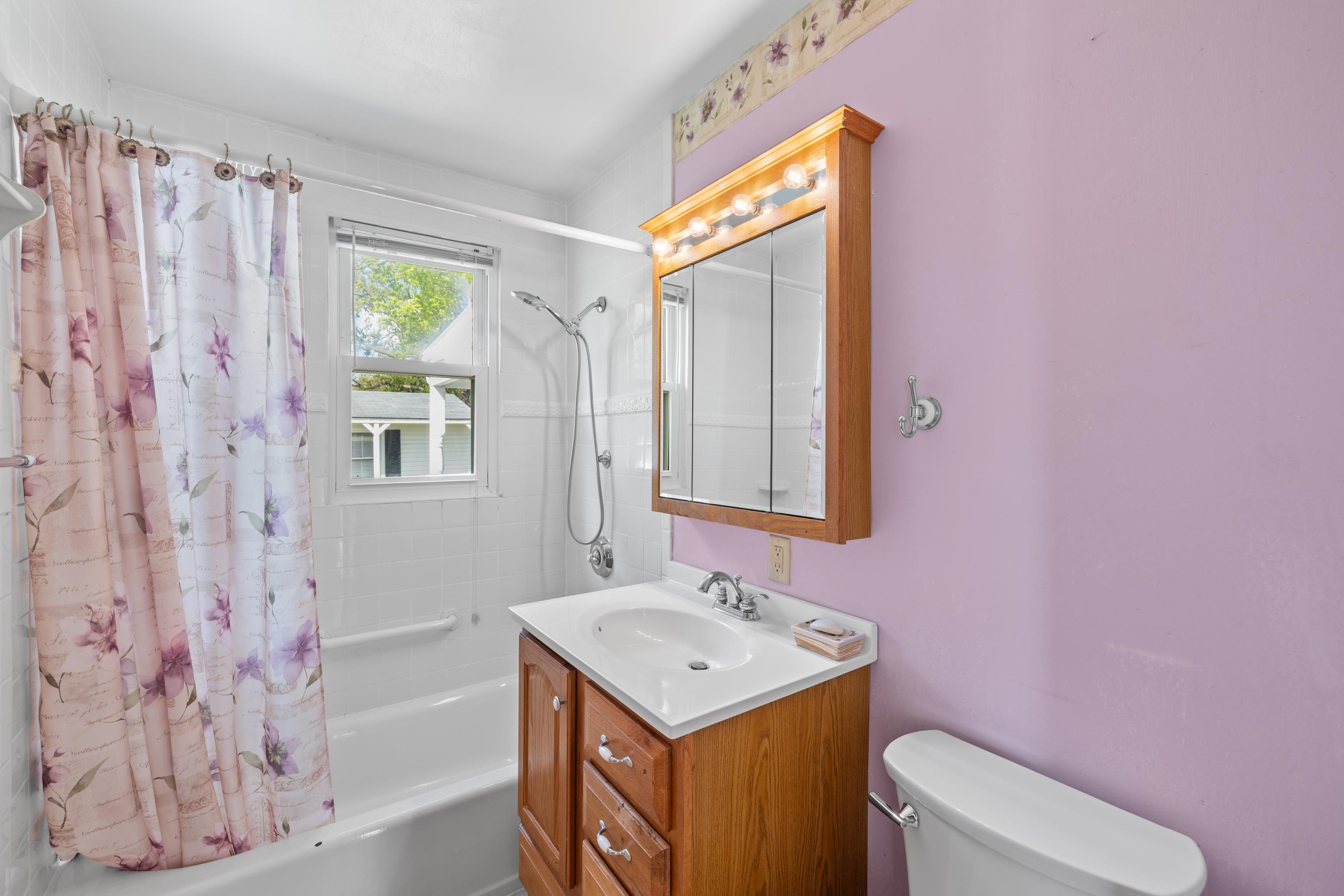 1070 HARMAN RD, HARRISONBURG, Virginia 22802, 2 Bedrooms Bedrooms, ,1 BathroomBathrooms,Residential,Home Sweet NextHome,1070 HARMAN RD,676265 MLS # 676265