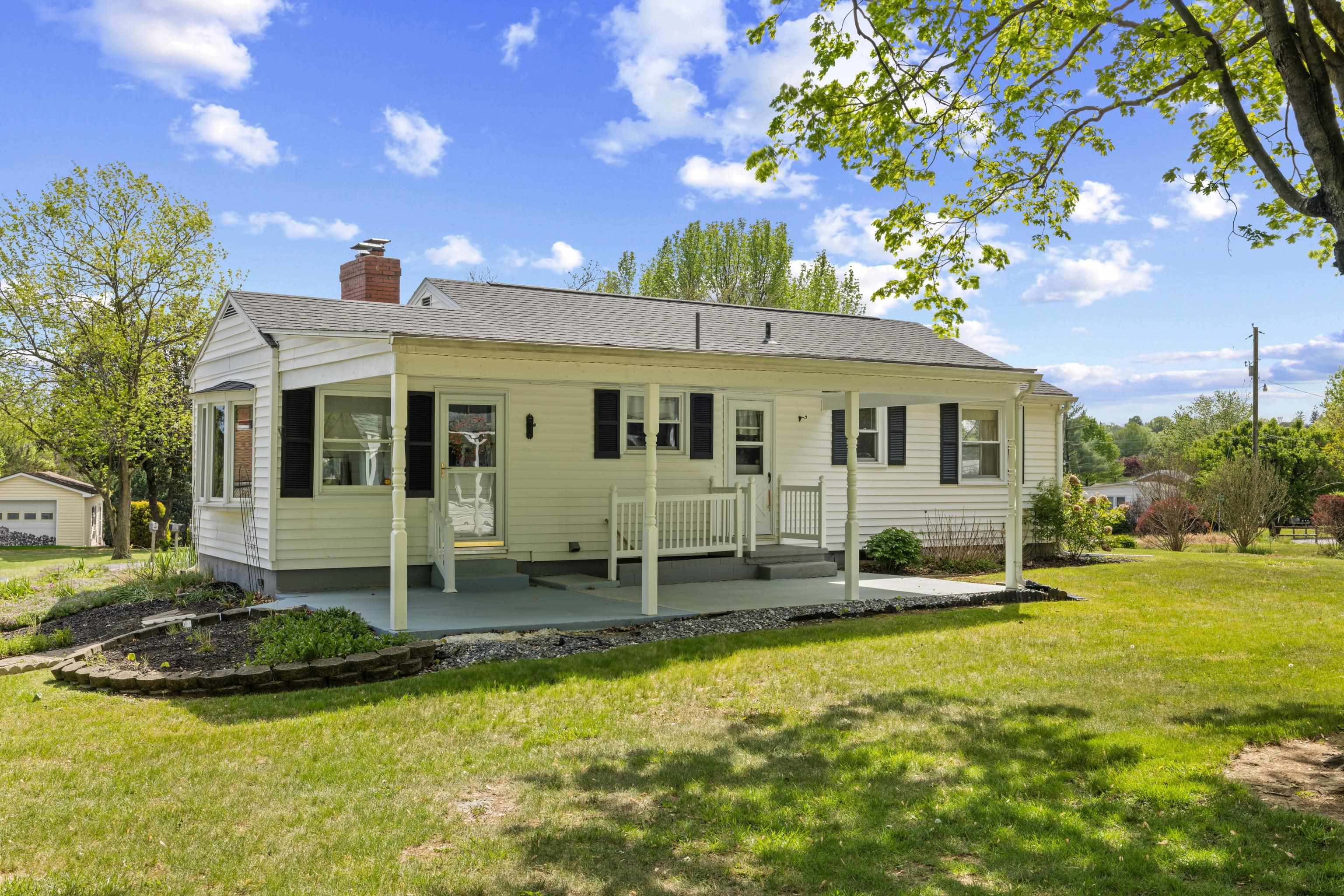 1070 HARMAN RD, HARRISONBURG, Virginia 22802, 2 Bedrooms Bedrooms, ,1 BathroomBathrooms,Residential,Home Sweet NextHome,1070 HARMAN RD,676265 MLS # 676265