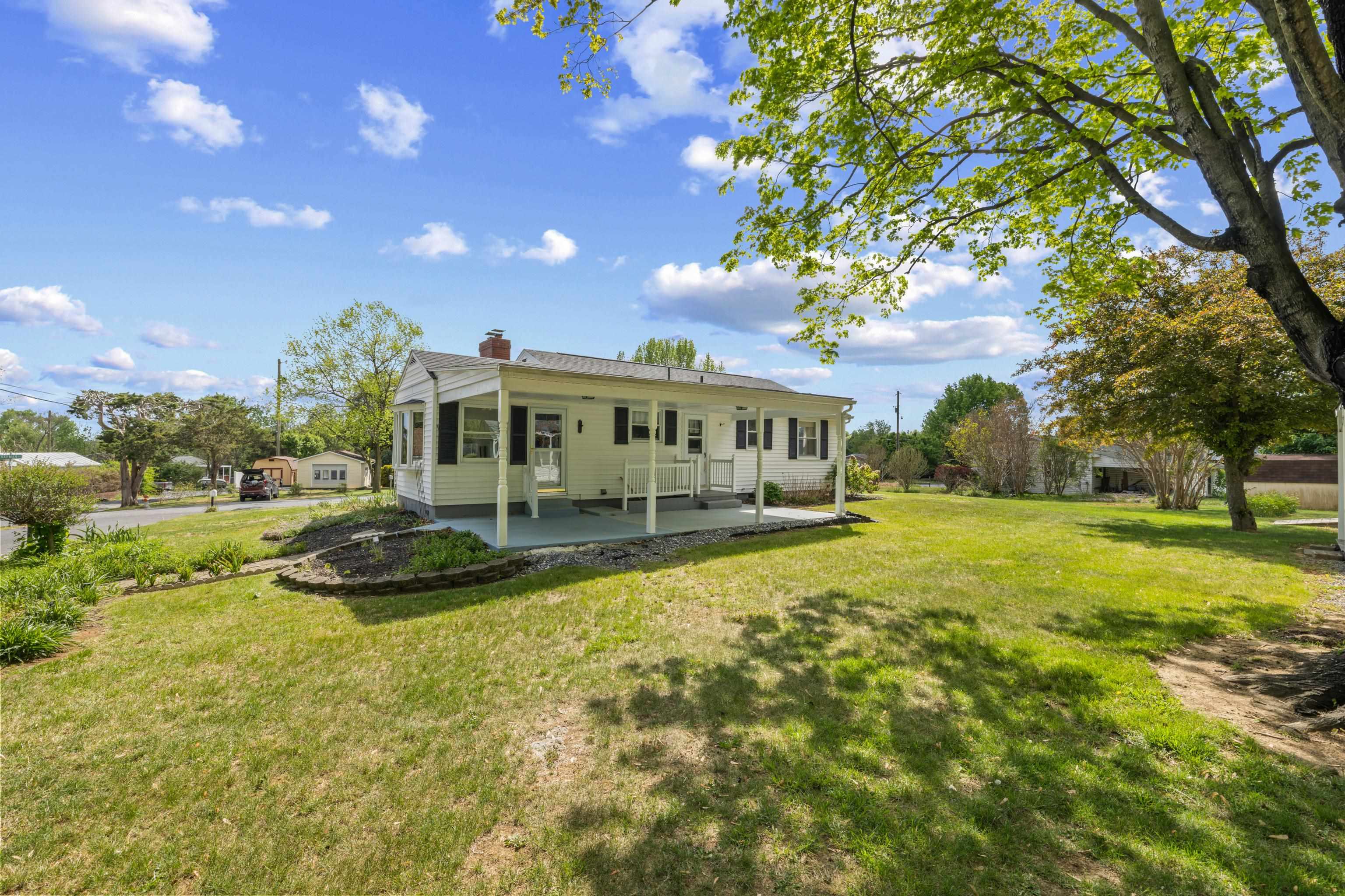 1070 HARMAN RD, HARRISONBURG, Virginia 22802, 2 Bedrooms Bedrooms, ,1 BathroomBathrooms,Residential,Home Sweet NextHome,1070 HARMAN RD,676265 MLS # 676265