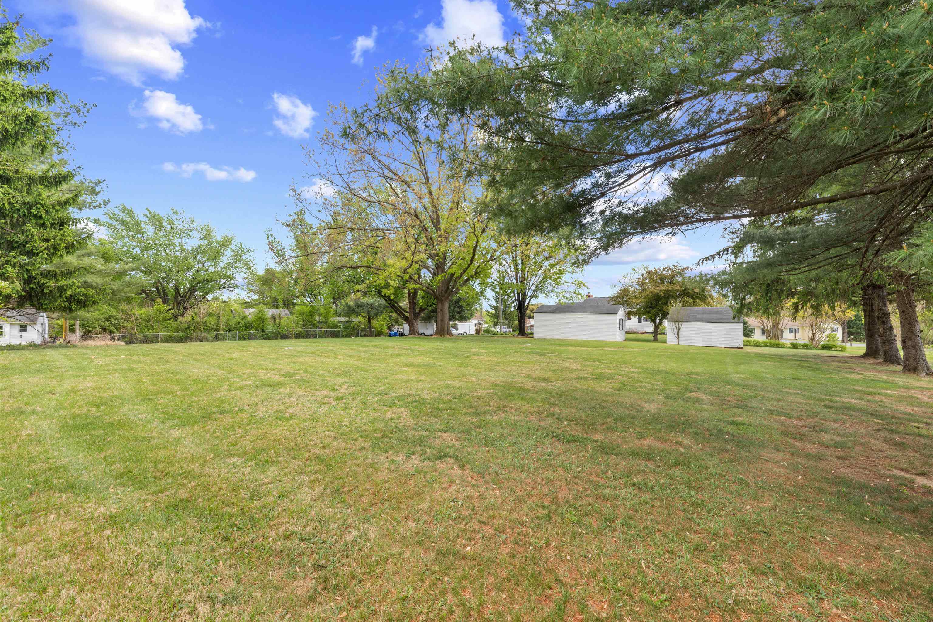 1070 HARMAN RD, HARRISONBURG, Virginia 22802, 2 Bedrooms Bedrooms, ,1 BathroomBathrooms,Residential,Home Sweet NextHome,1070 HARMAN RD,676265 MLS # 676265