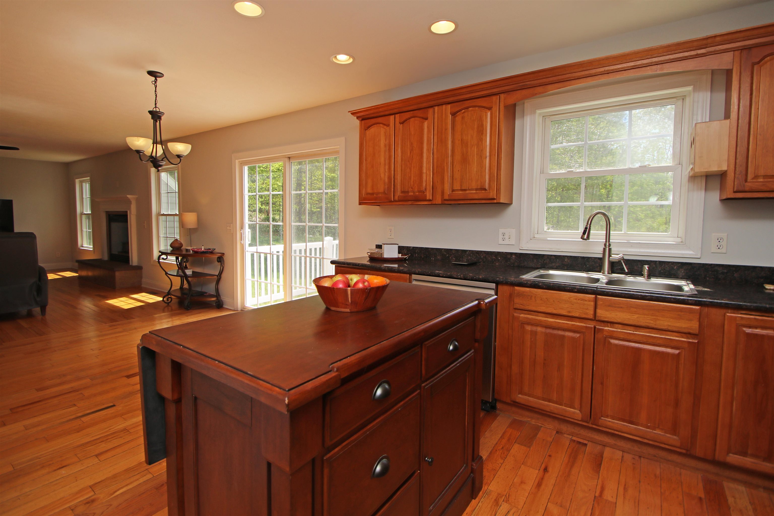 1810 MANOR DR, HARRISONBURG, Virginia 22801, 4 Bedrooms Bedrooms, ,2 BathroomsBathrooms,Residential,1810 MANOR DR,676266 MLS # 676266