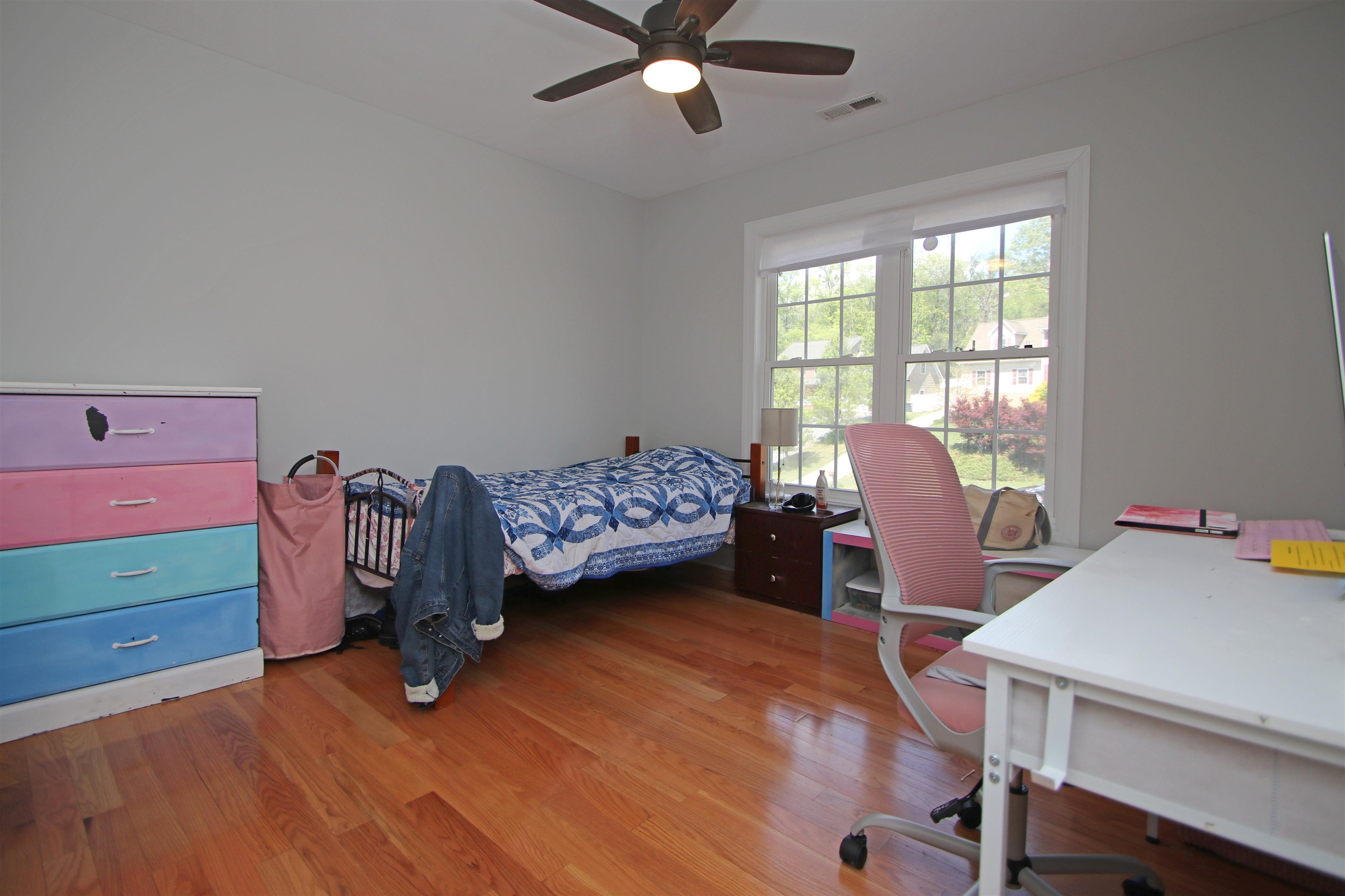 1810 MANOR DR, HARRISONBURG, Virginia 22801, 4 Bedrooms Bedrooms, ,2 BathroomsBathrooms,Residential,1810 MANOR DR,676266 MLS # 676266