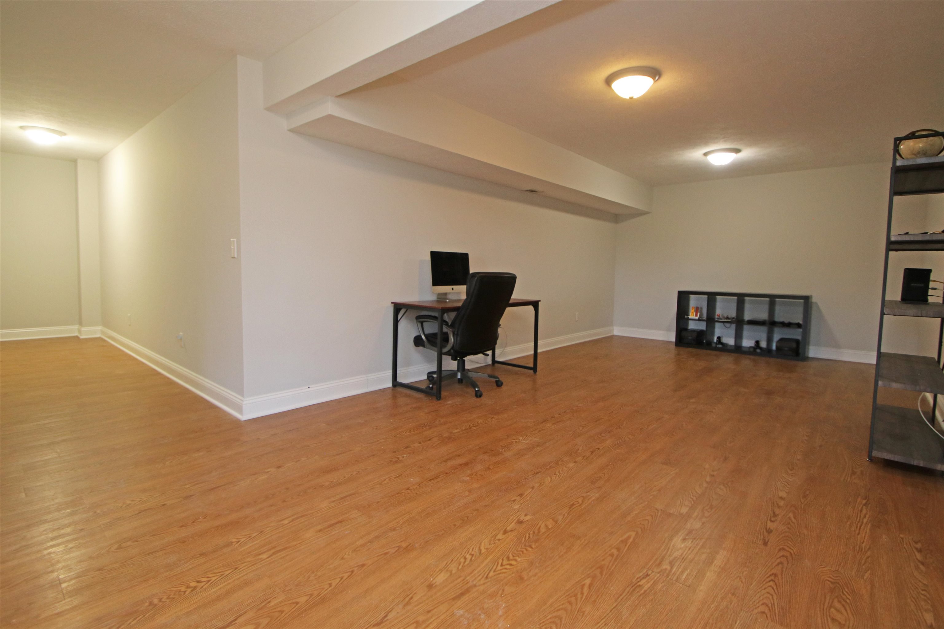 1810 MANOR DR, HARRISONBURG, Virginia 22801, 4 Bedrooms Bedrooms, ,2 BathroomsBathrooms,Residential,1810 MANOR DR,676266 MLS # 676266