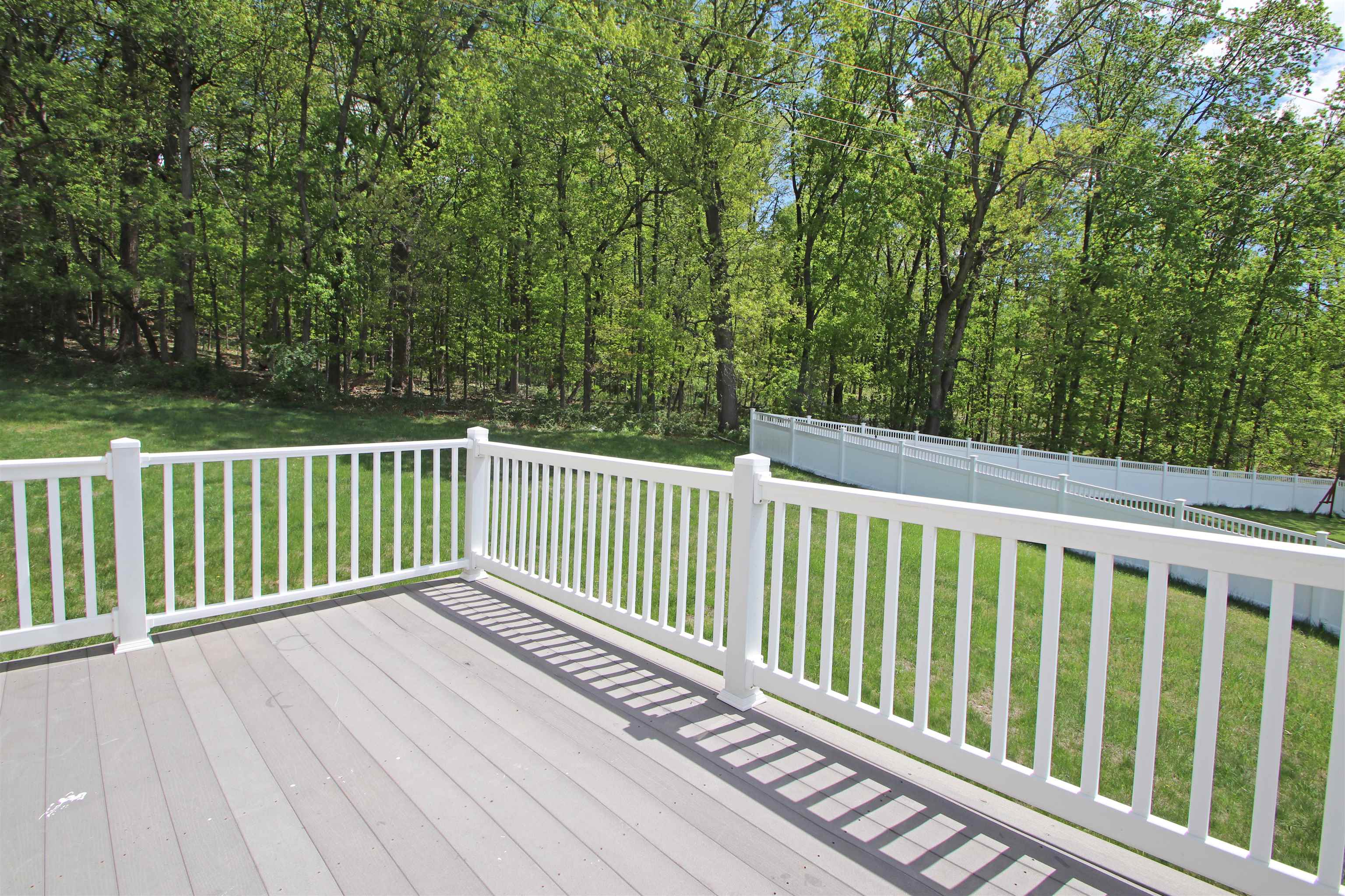 1810 MANOR DR, HARRISONBURG, Virginia 22801, 4 Bedrooms Bedrooms, ,2 BathroomsBathrooms,Residential,1810 MANOR DR,676266 MLS # 676266