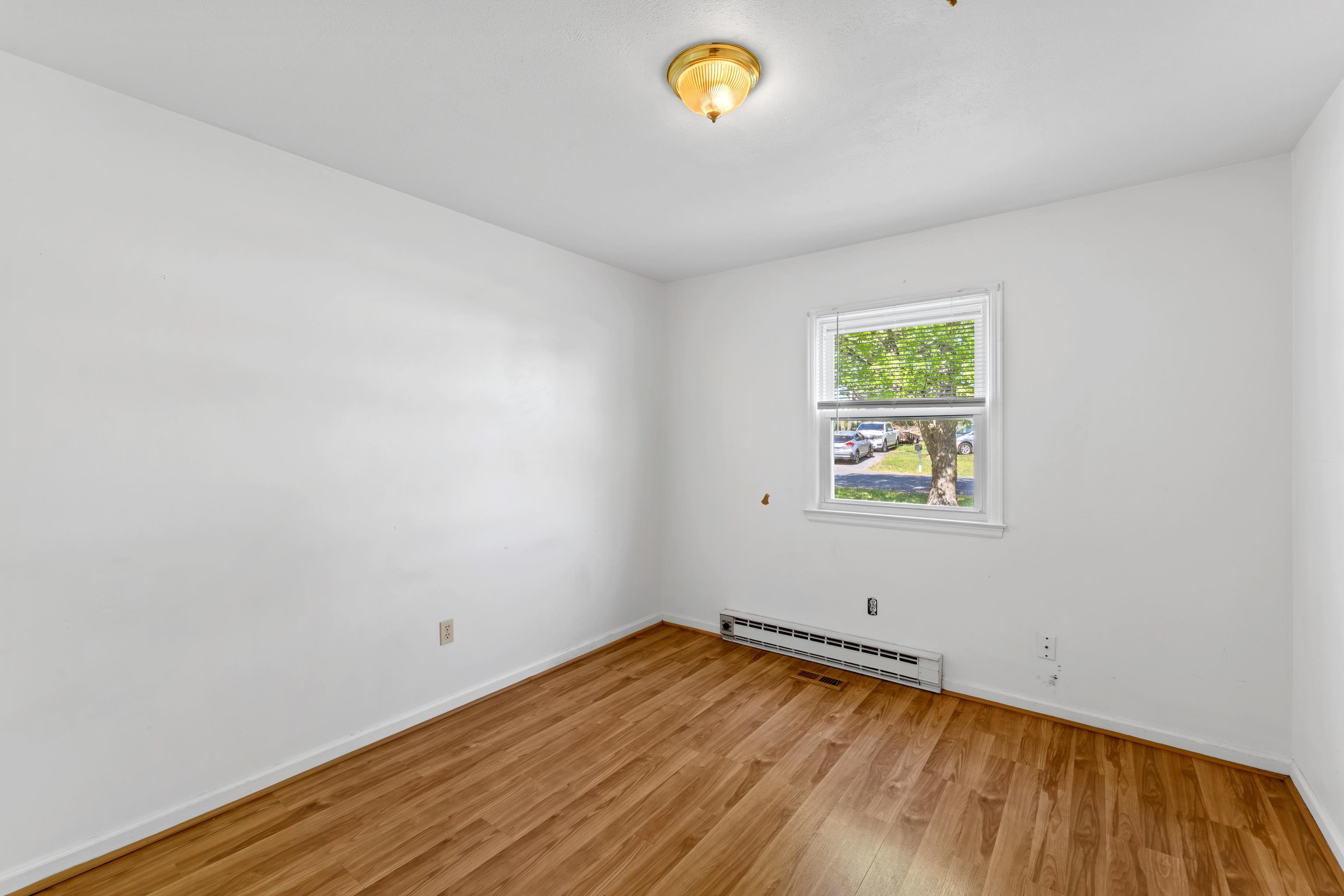 27 SHEN VALLEY DR, WEYERS CAVE, Virginia 24486, 3 Bedrooms Bedrooms, ,1 BathroomBathrooms,Residential,27 SHEN VALLEY DR,676267 MLS # 676267