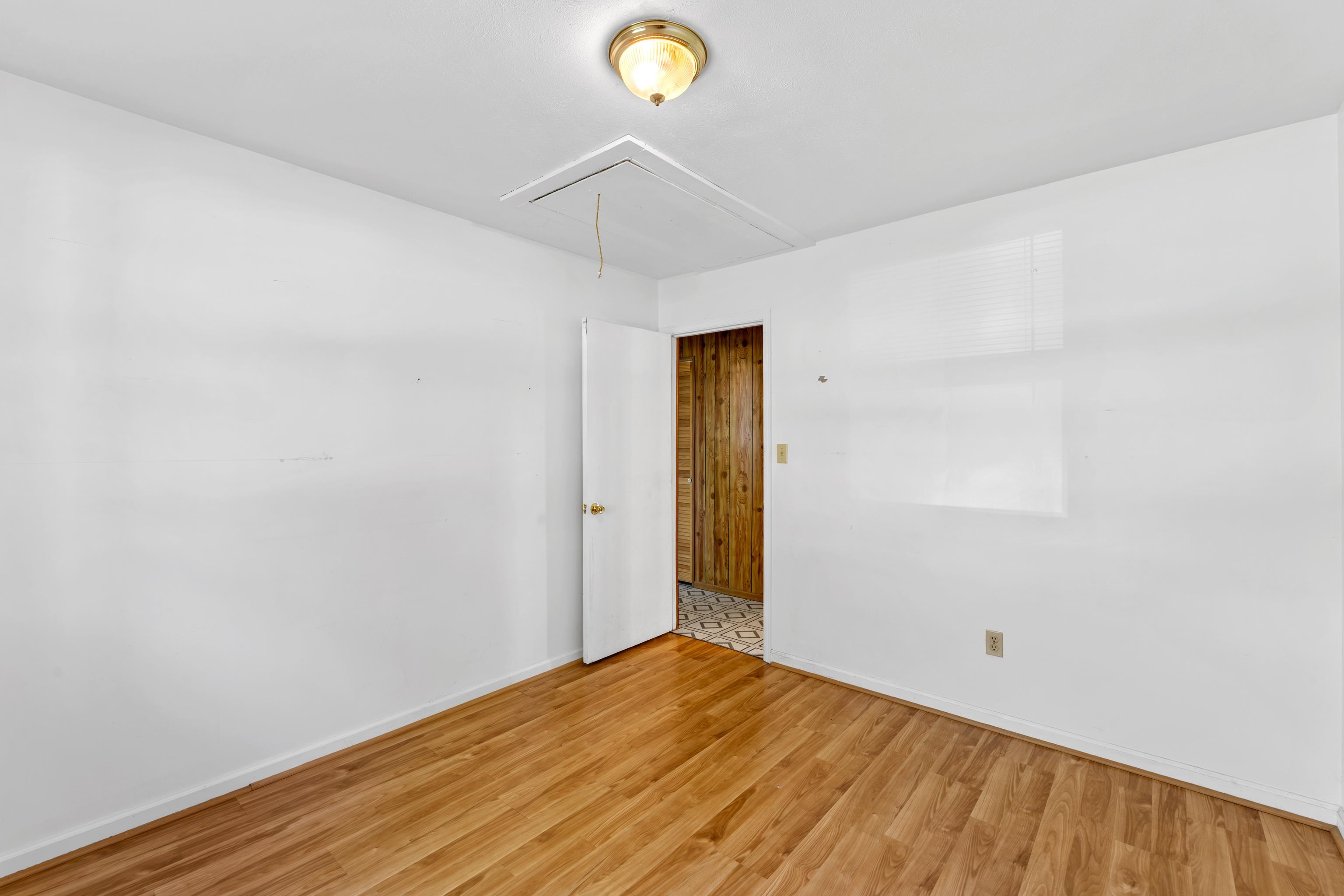 27 SHEN VALLEY DR, WEYERS CAVE, Virginia 24486, 3 Bedrooms Bedrooms, ,1 BathroomBathrooms,Residential,27 SHEN VALLEY DR,676267 MLS # 676267