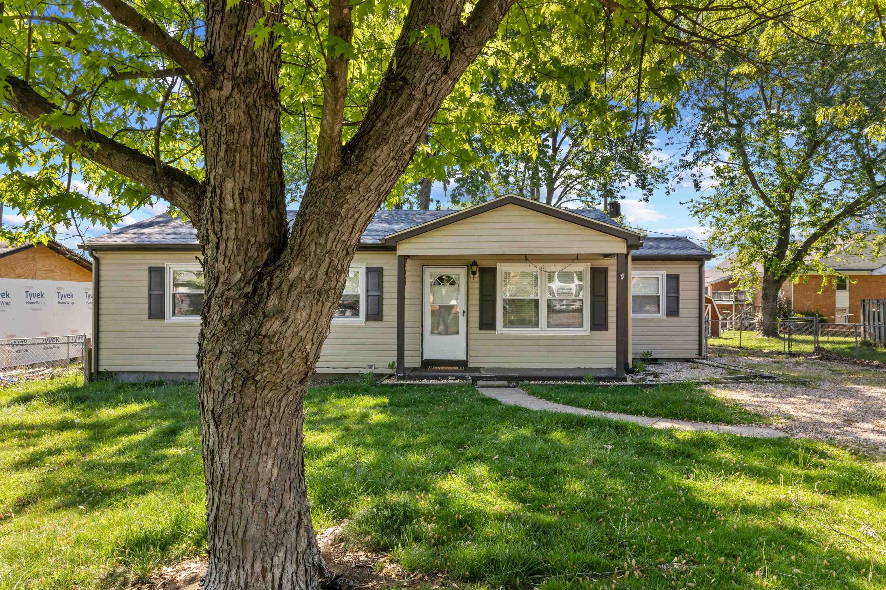 27 SHEN VALLEY DR, WEYERS CAVE, Virginia 24486, 3 Bedrooms Bedrooms, ,1 BathroomBathrooms,Residential,27 SHEN VALLEY DR,676267 MLS # 676267