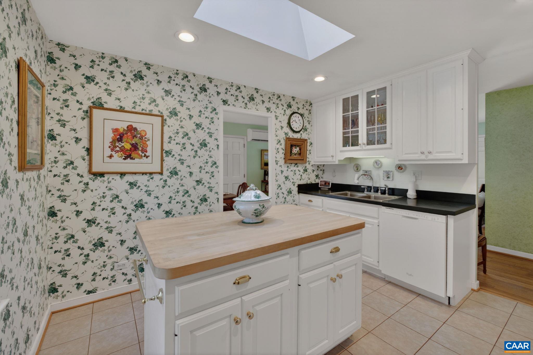 2519 COMMONWEALTH DR, CHARLOTTESVILLE, Virginia 22901, 3 Bedrooms Bedrooms, ,2 BathroomsBathrooms,Residential,The Commonwealth Cottage,2519 COMMONWEALTH DR,676271 MLS # 676271