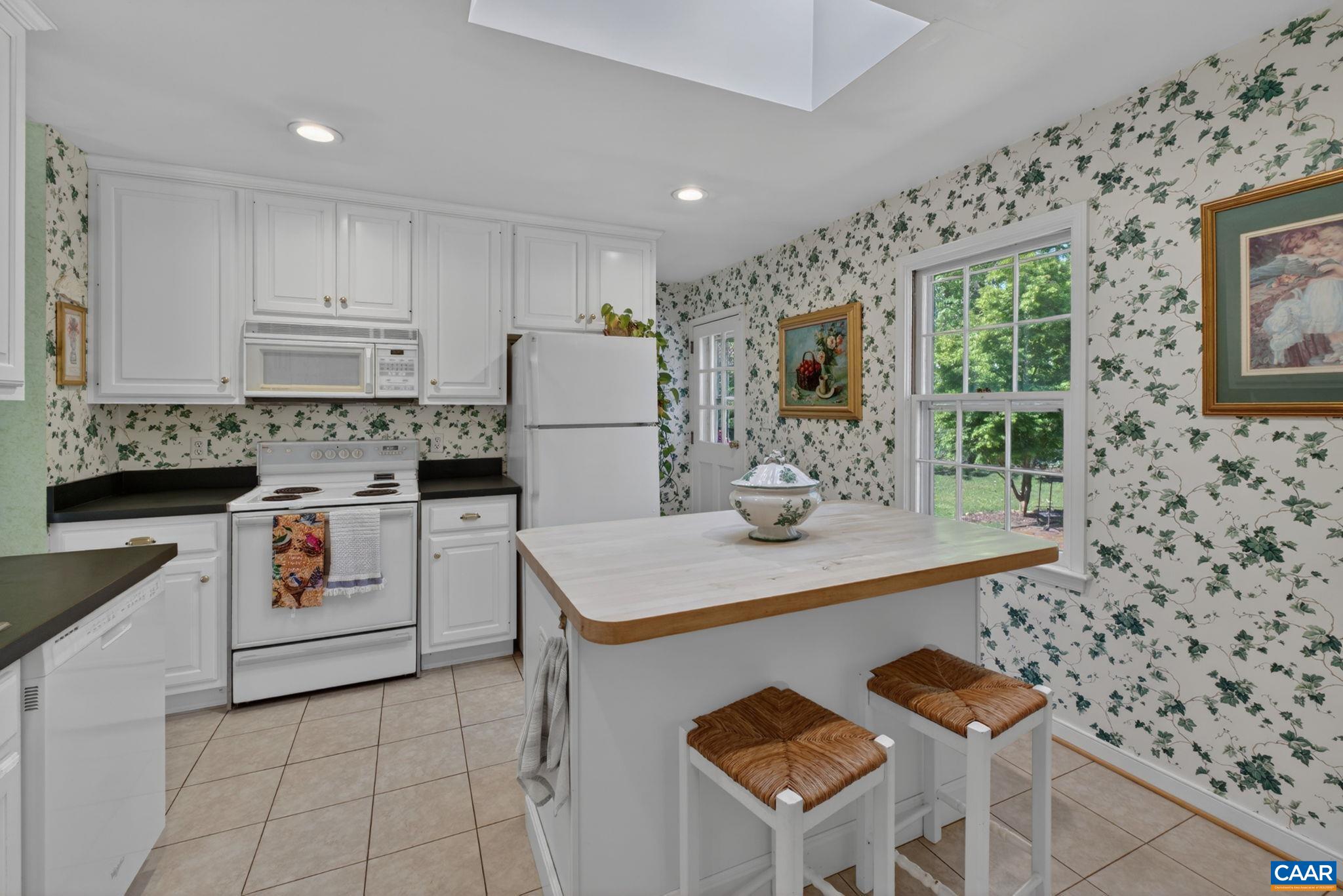 2519 COMMONWEALTH DR, CHARLOTTESVILLE, Virginia 22901, 3 Bedrooms Bedrooms, ,2 BathroomsBathrooms,Residential,The Commonwealth Cottage,2519 COMMONWEALTH DR,676271 MLS # 676271