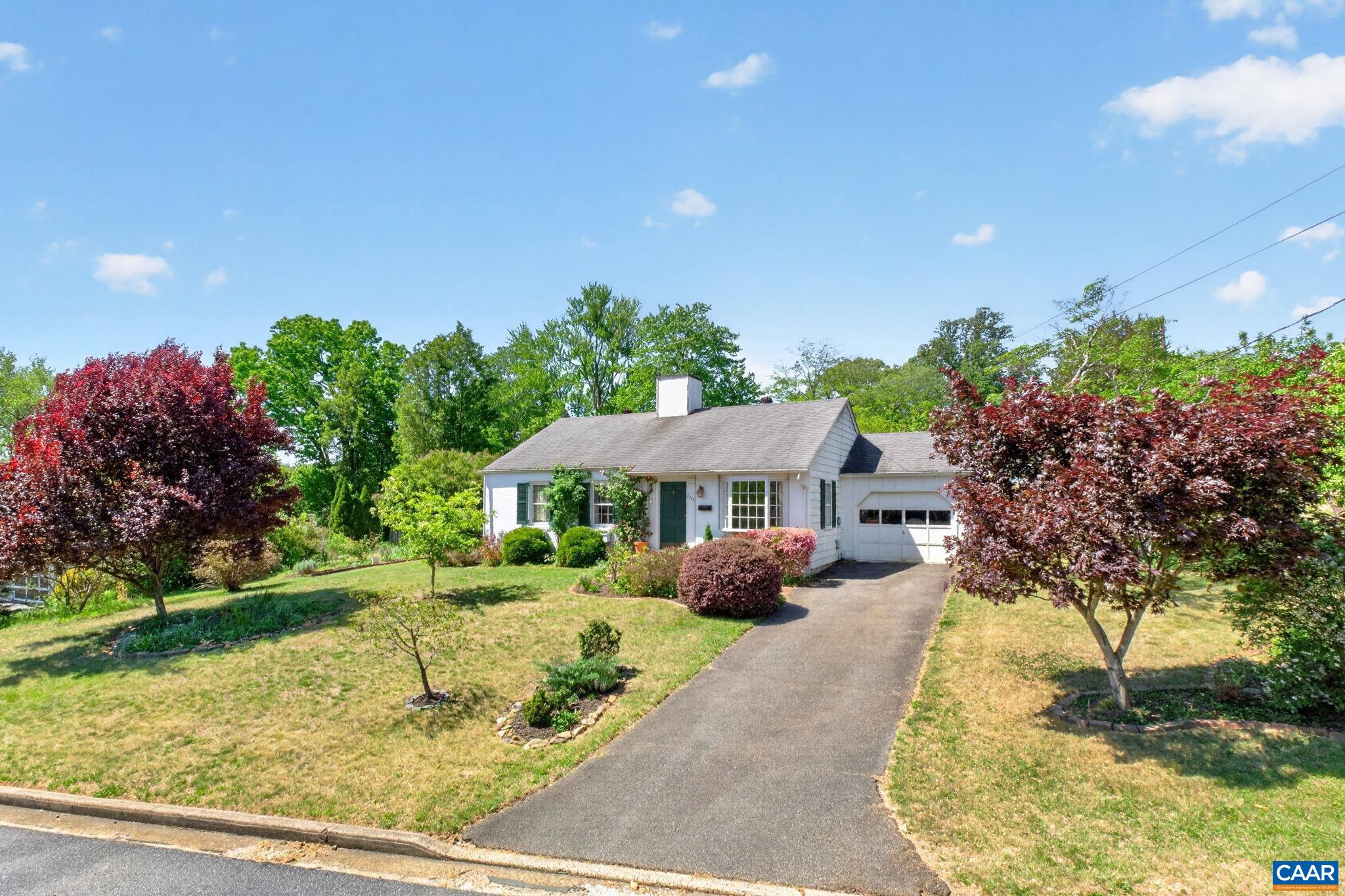 2519 COMMONWEALTH DR, CHARLOTTESVILLE, Virginia 22901, 3 Bedrooms Bedrooms, ,2 BathroomsBathrooms,Residential,The Commonwealth Cottage,2519 COMMONWEALTH DR,676271 MLS # 676271