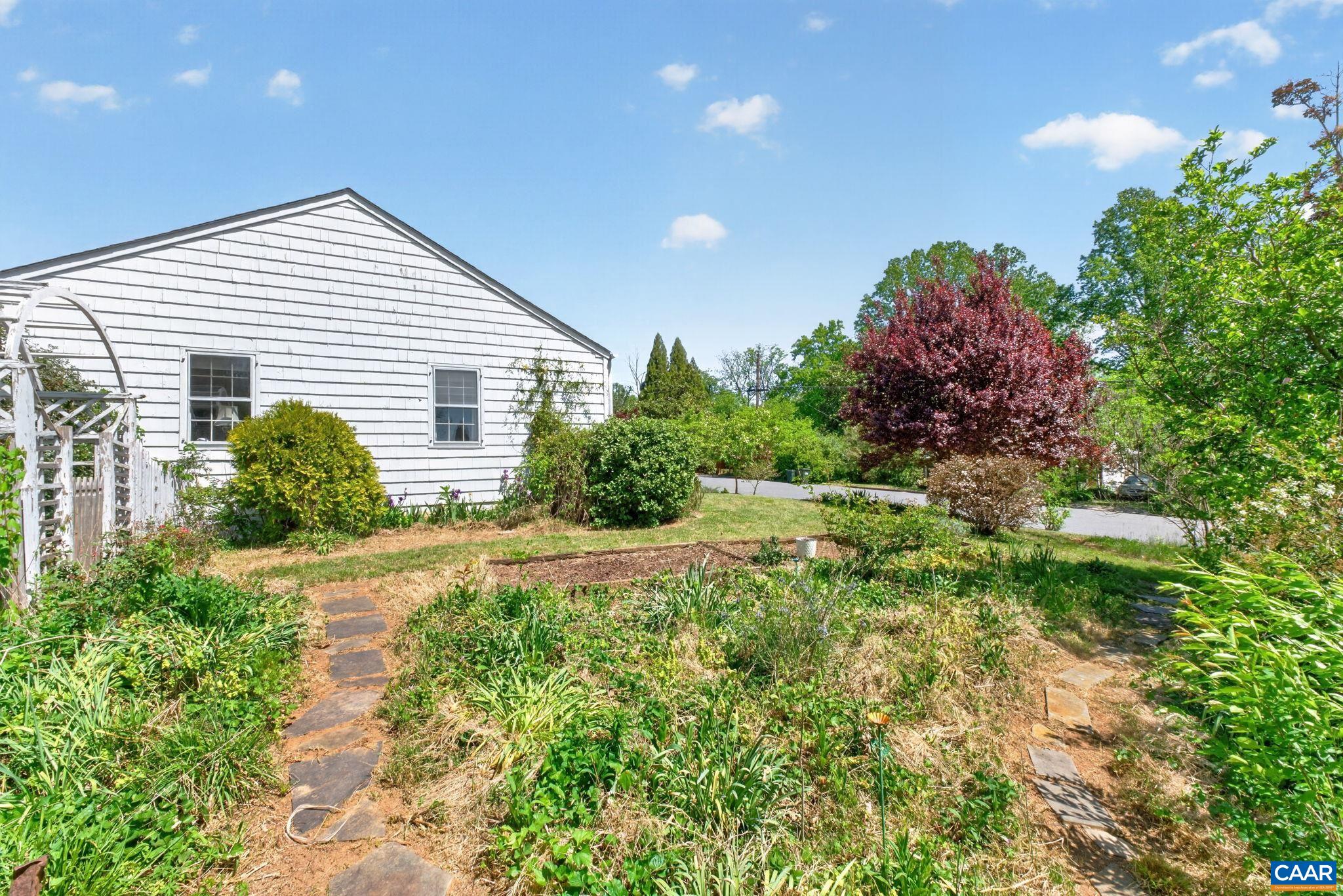 2519 COMMONWEALTH DR, CHARLOTTESVILLE, Virginia 22901, 3 Bedrooms Bedrooms, ,2 BathroomsBathrooms,Residential,The Commonwealth Cottage,2519 COMMONWEALTH DR,676271 MLS # 676271